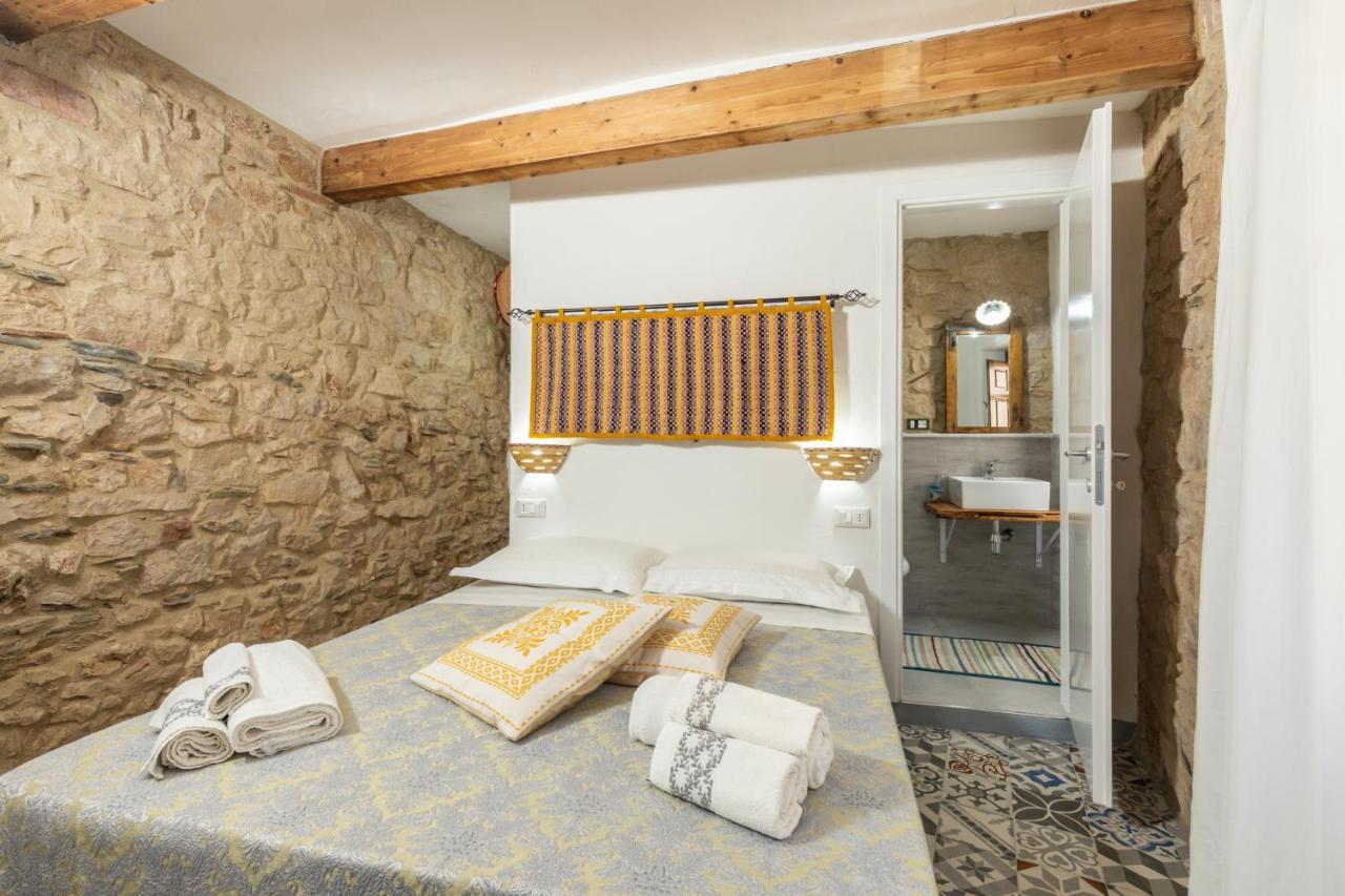 Bed And Terrace Caterina Hotel Baunei Exterior photo